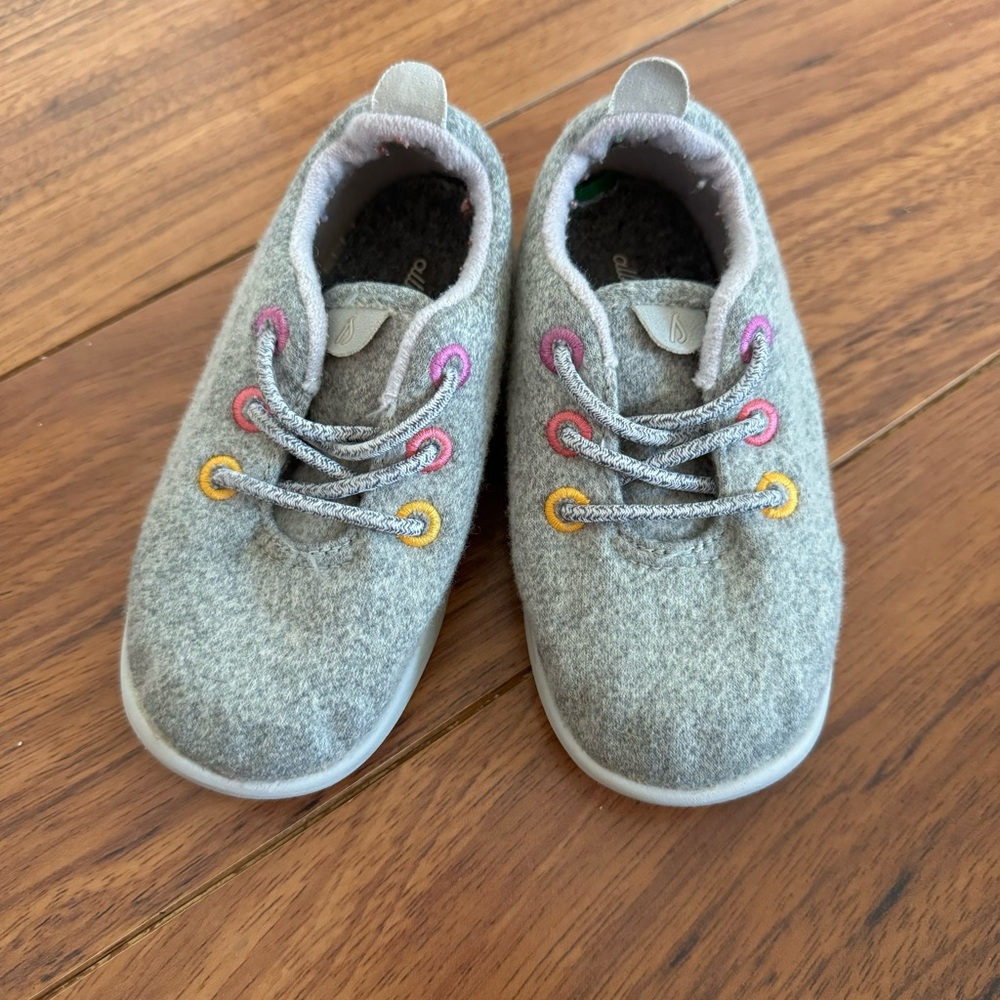 Gray Allbirds Sneakers, toddler size 9